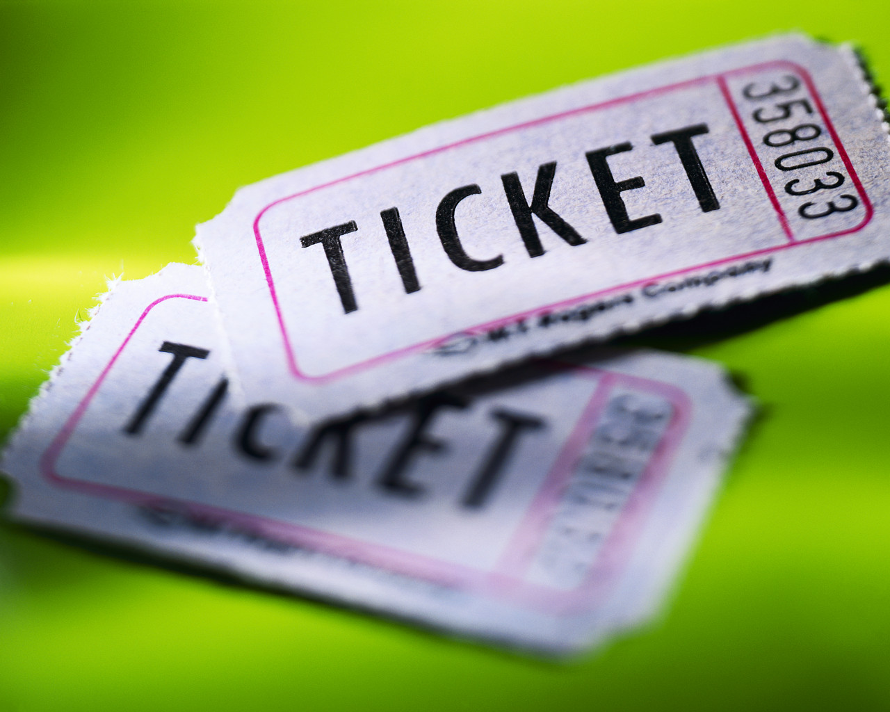Why Purchase Tickets Online Rather Than From A Counter